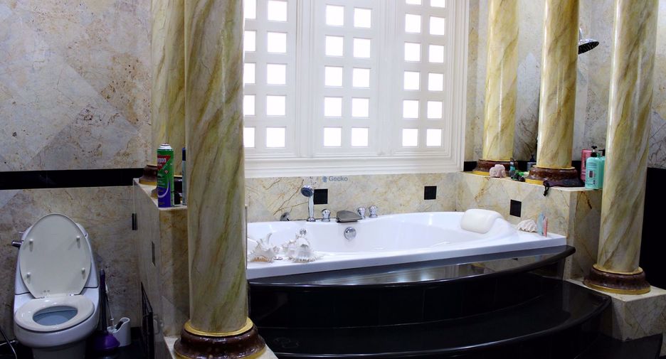 For rent 5 ベッドルーム house in Jomtien, Pattaya