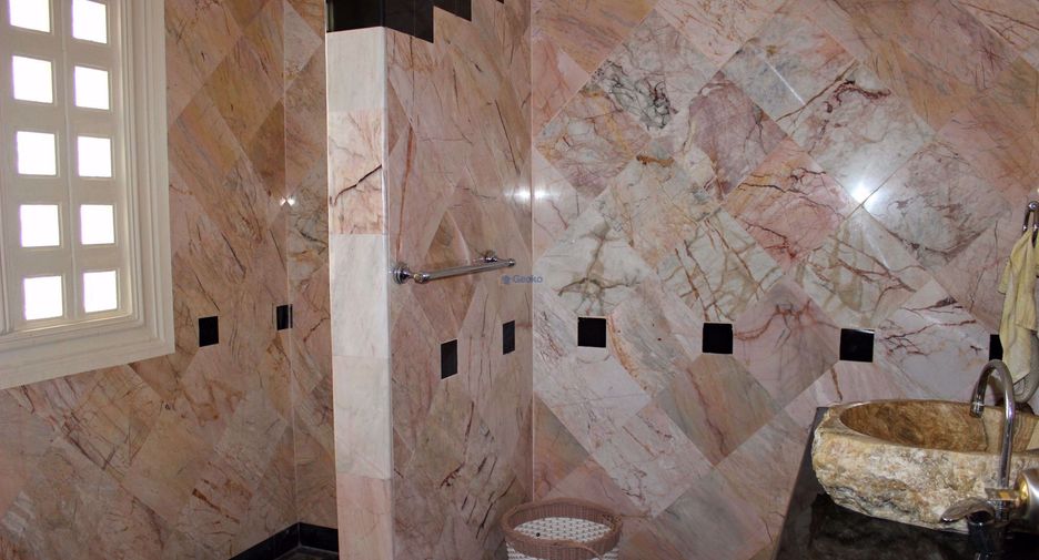 For rent 5 ベッドルーム house in Jomtien, Pattaya