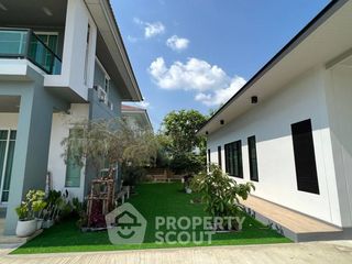 Haus zur Miete mit 3 Zimmer in Khlong Sam Wa, Bangkok