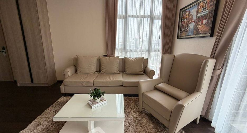 For rent 2 bedrooms condo in Khlong Toei, Bangkok