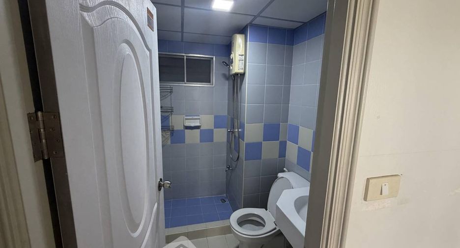 À louer 2 chambres condo à Suan Luang, Bangkok
