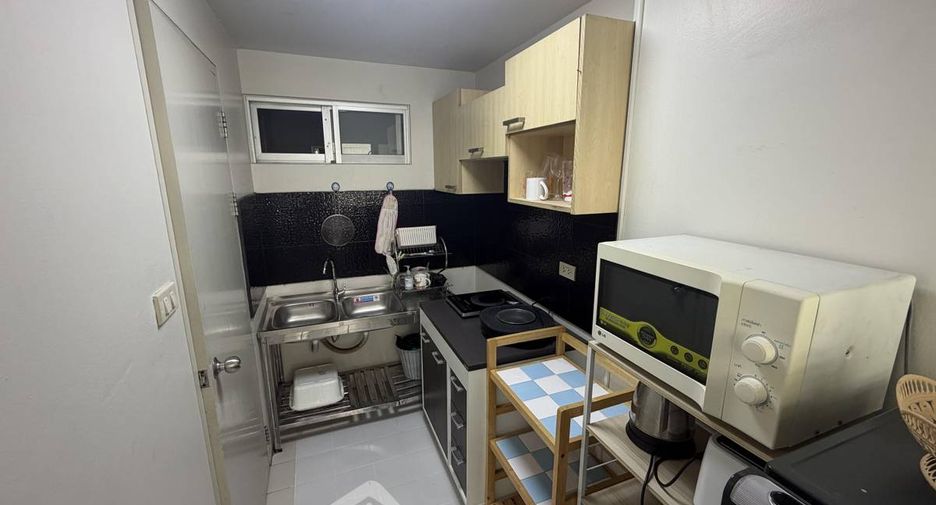 À louer 2 chambres condo à Suan Luang, Bangkok