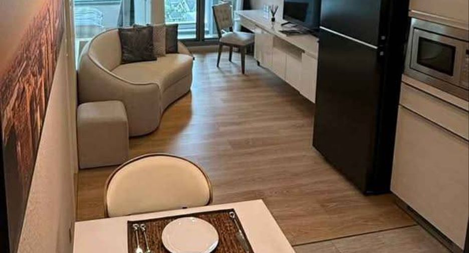 For rent 1 bed condo in Watthana, Bangkok