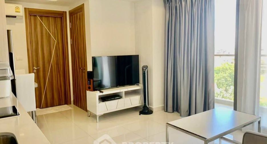 À louer 2 chambres condo à Bang Lamung, Chonburi