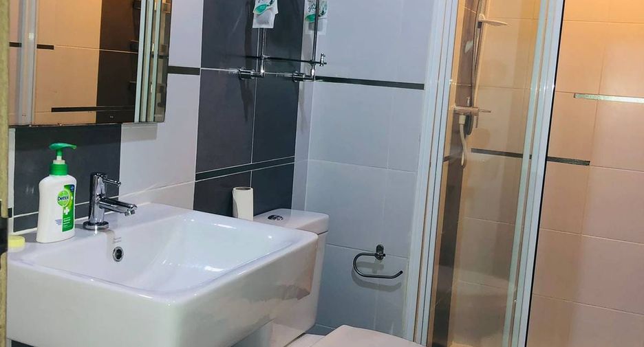 Wohnung zur Miete mit 2 Zimmer in Watthana, Bangkok