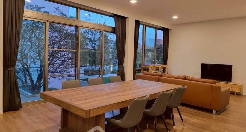 For rent 4 bedrooms house in Saphan Sung, Bangkok