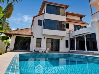 À louer 6 chambres villa à Bang Lamung, Chonburi