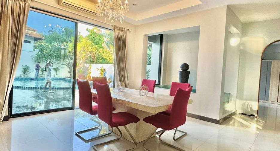 À louer 6 chambres villa à Bang Lamung, Chonburi