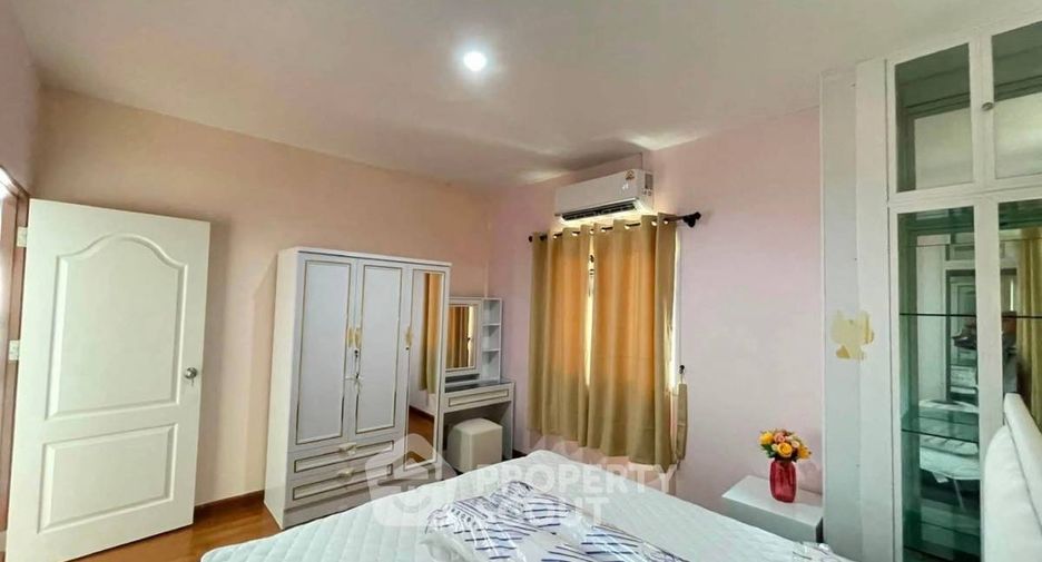 Haus zur Miete mit 3 Zimmer in Prawet, Bangkok