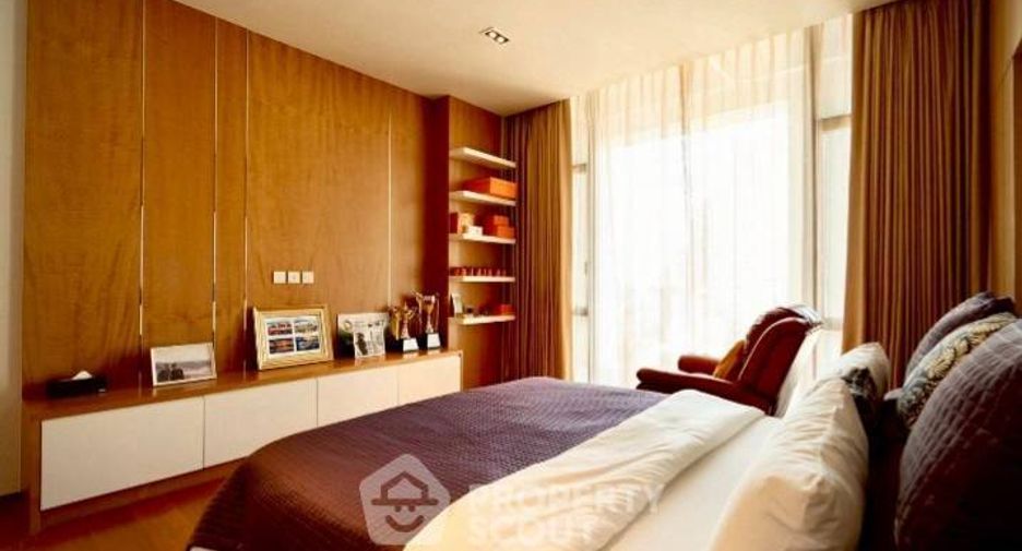 Condo en alquiler de 4 habitaciones en Sathon, Bangkok