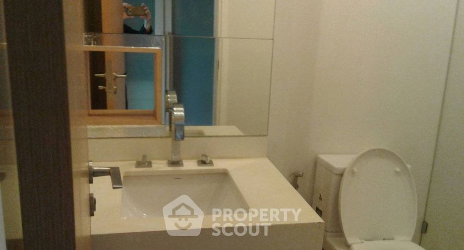 For rent 1 bed condo in Watthana, Bangkok