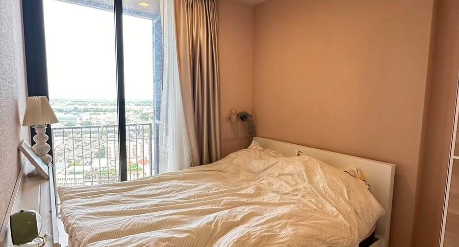 Condo en alquiler de 1 habitaciones en Khlong Toei, Bangkok
