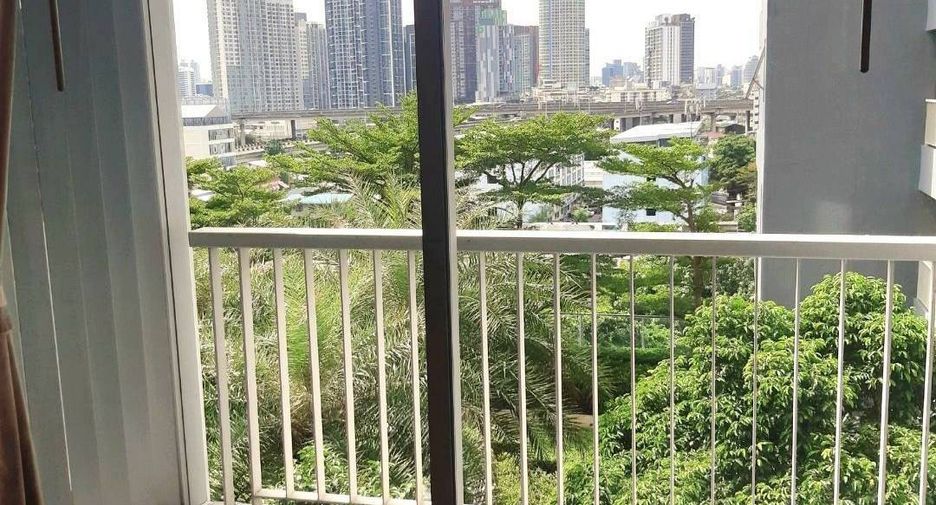 À louer 1 chambre condo à Phra Khanong, Bangkok