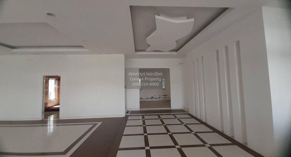 Casa en venta de 4 habitaciones en Mueang Udon Thani, Udon Thani