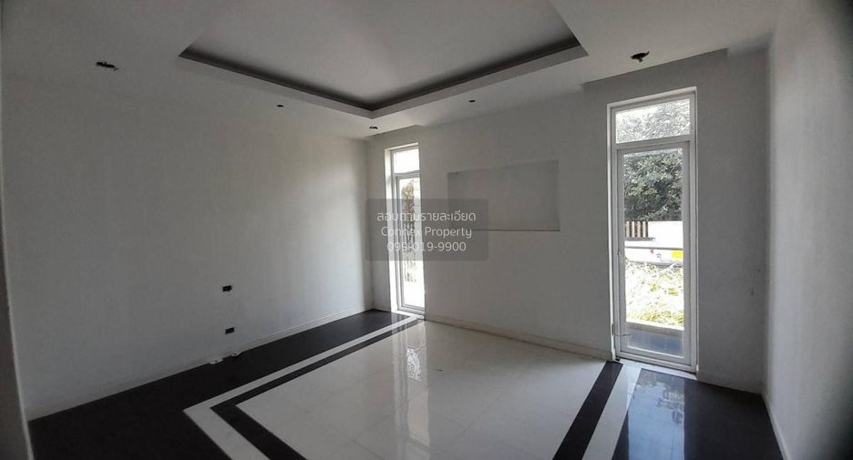 Casa en venta de 4 habitaciones en Mueang Udon Thani, Udon Thani