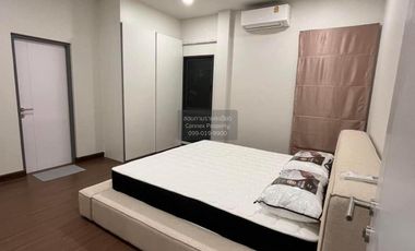 À vendre 5 chambres maison à Bang Phli, Samut Prakan