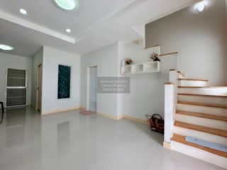 Reihenhaus zum Kauf mit 3 Zimmer in Bang Yai, Nonthaburi