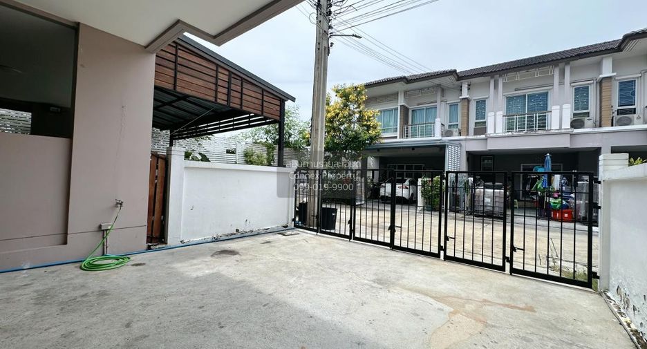 Reihenhaus zum Kauf mit 3 Zimmer in Bang Yai, Nonthaburi