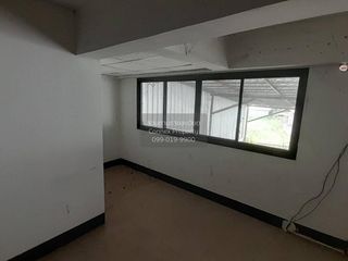 Продажа 6 спальни торговое помещение в Mueang Udon Thani, Удонтани