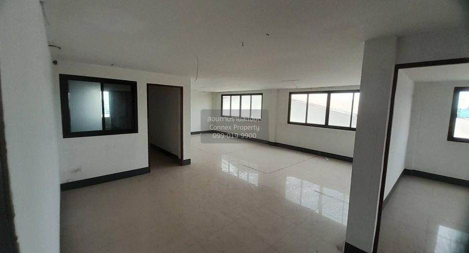 Продажа 6 спальни торговое помещение в Mueang Udon Thani, Удонтани