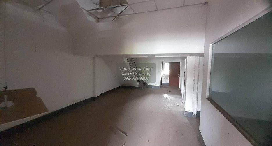 Продажа 6 спальни торговое помещение в Mueang Udon Thani, Удонтани