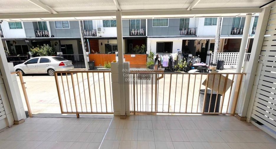 Reihenhaus zum Kauf mit 3 Zimmer in Bang Yai, Nonthaburi