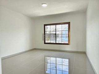 Reihenhaus zum Kauf mit 3 Zimmer in Bang Bua Thong, Nonthaburi
