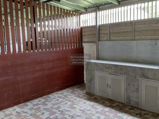 出售 2 卧室 联排别墅 在 Mueang Nakhon Ratchasima, Nakhon Ratchasima