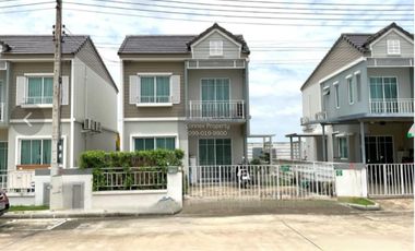 For sale 3 ベッドルーム townhouse in Lam Luk Ka, Pathum Thani