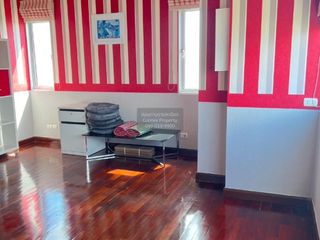 Condo en venta de 3 habitaciones en Prawet, Bangkok