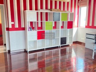 Condo en venta de 3 habitaciones en Prawet, Bangkok