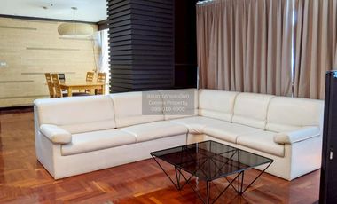 For rent 2 bedrooms condo in Pathum Wan, Bangkok