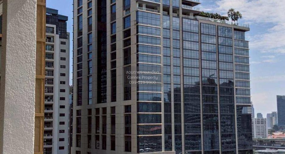 For rent 2 bedrooms condo in Pathum Wan, Bangkok