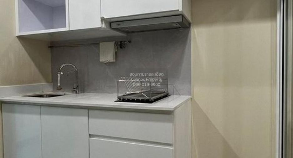For rent 1 bed condo in Sathon, Bangkok