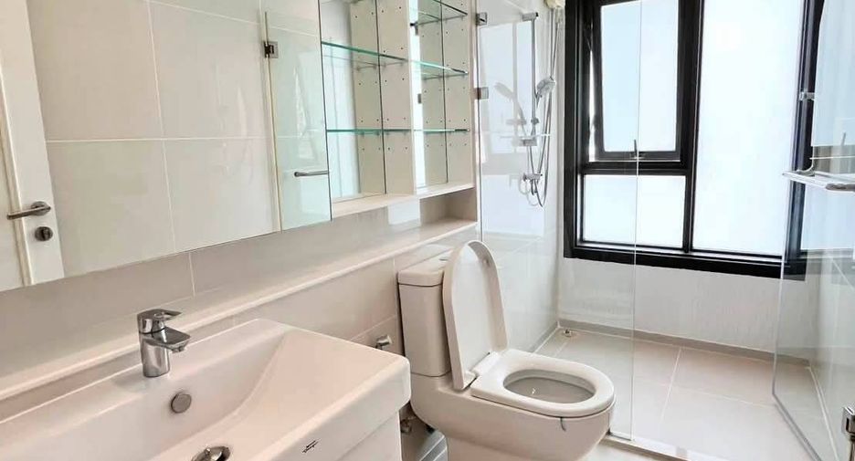 Condo en alquiler de 2 habitaciones en Pathum Wan, Bangkok