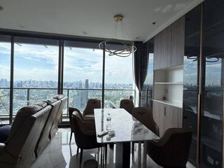 À louer 3 chambres condo à Bang Na, Bangkok