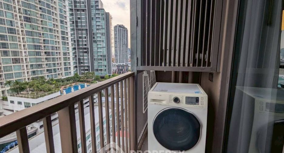 Condo en alquiler de 1 habitaciones en Khlong Toei, Bangkok