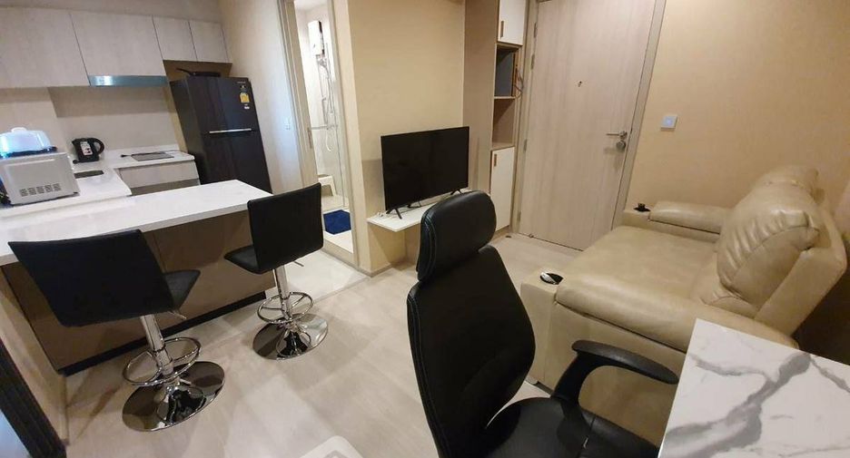 Condo en alquiler de 1 habitaciones en Pathum Wan, Bangkok