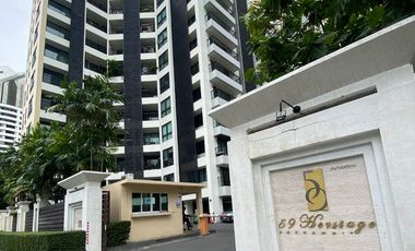 For rent 2 bedrooms condo in Watthana, Bangkok