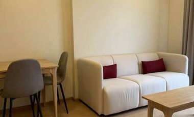 Wohnung zur Miete mit 1 Zimmer in Huai Khwang, Bangkok