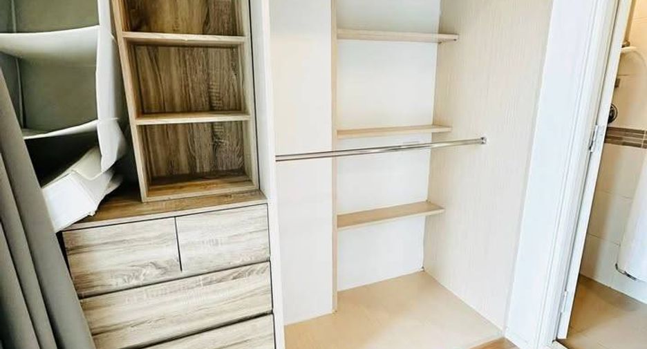 Wohnung zur Miete mit 2 Zimmer in Huai Khwang, Bangkok