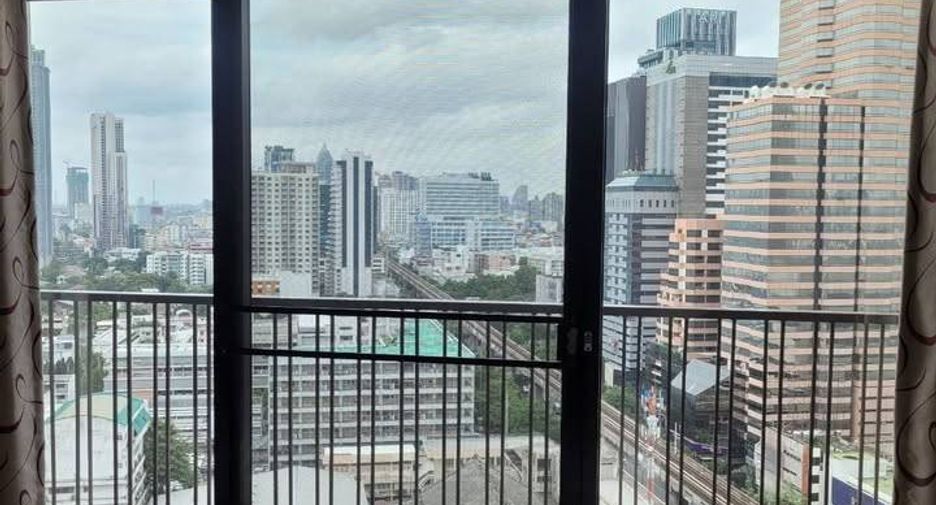 For rent 1 bed condo in Phaya Thai, Bangkok
