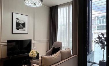 For rent 2 bedrooms condo in Bang Rak, Bangkok