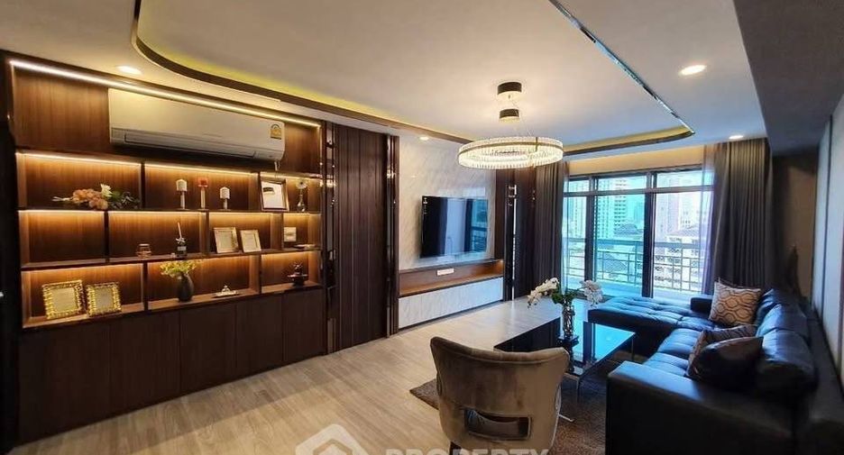 À louer 3 chambres condo à Suan Luang, Bangkok