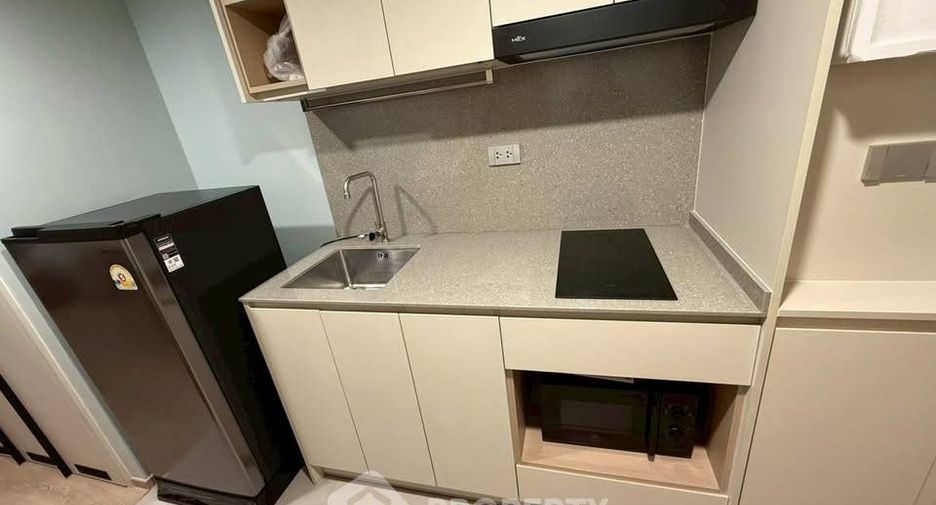 For rent 1 bed condo in Bang Rak, Bangkok