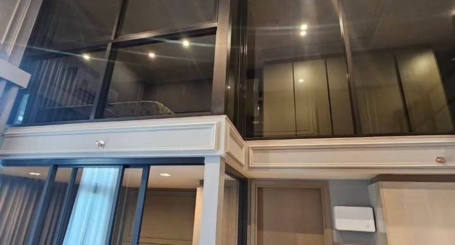 For rent 2 bedrooms condo in Huai Khwang, Bangkok