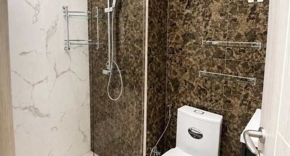 Condo en alquiler de 2 habitaciones en Bang Lamung, Chonburi