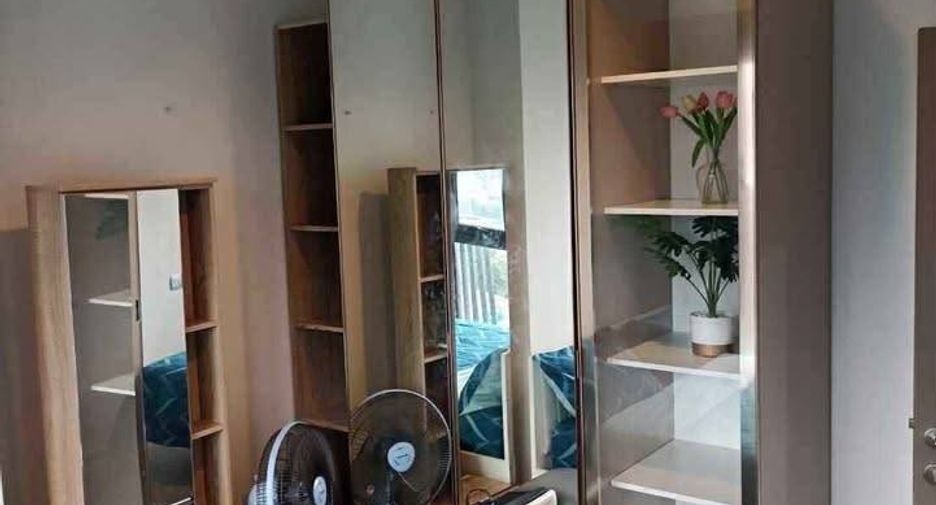 À louer 1 chambre condo à Huai Khwang, Bangkok