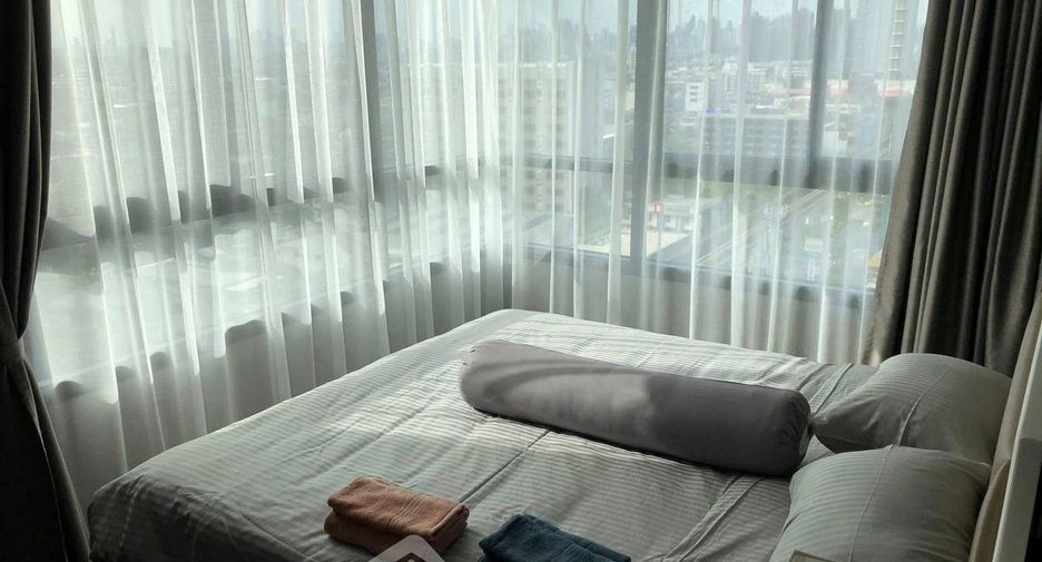 For rent 2 bedrooms condo in Phra Khanong, Bangkok