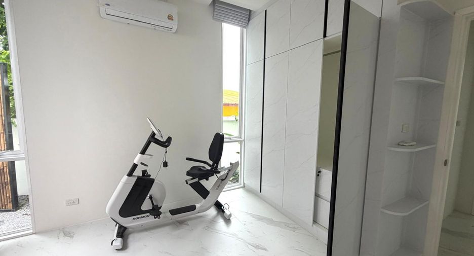 出售 6 卧室 独立屋 在 华欣, 班武里府